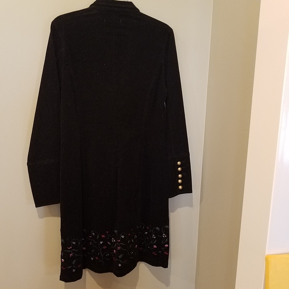 Jacket - Picture 2 of 6